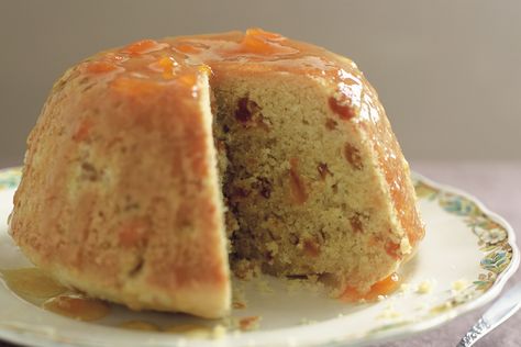 Everyone will love this spectacular steamed pudding, which offers a creative take on the traditional favourites. Steamed Pudding Recipes, Best Pudding Recipe, Dutch Baking, Holiday Pudding, Steamed Recipes, Steamed Pudding Recipe, Steamed Puddings, Steamed Pudding, Hot Desserts