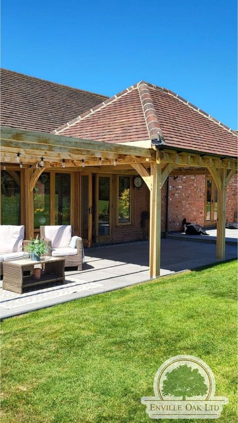 Connecting to an existing Oak Framed Building, the Gazebo provides shade under a fully hipped tiled roof, leading into an open Pergola to allow for a seating and bbq area. If you are in the process of upgrading or updating your garden, our Solid Oak Frames are the perfect addition to any home and are bespoke made to your requirements. Call or Email on the below details and we will be more than happy to discuss your oak frame enquiries. www.envilleoakltd.com | info@envilleoakltd.com #gazebo Open Pergola, Oak Gazebo, Oak Framed Buildings, Garden Rooms, Bbq Area, Garden Room, Solid Oak, Gazebo, Pergola