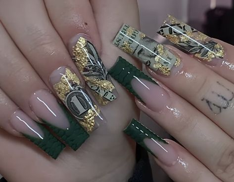 Unique Nails Acrylic Coffin, Money Sign Acrylic Nails, Money Design Nails, Money Green Nails Designs, Money Acrylic Nail Design, Long Acrylic Nails San Judas, Nails Art Easy, Nails Art Simple, Design Nails Art