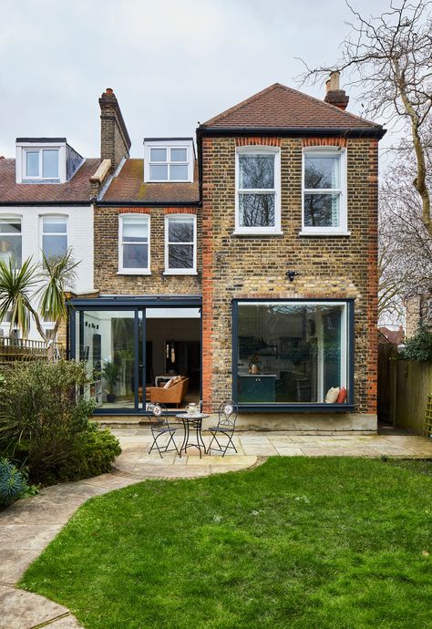 Victorian House Patio Ideas, Victorian Home Extension, London Extension Victorian Terrace, Victorian Semi Extension, Victorian Terrace Extension, Terrace Bathroom, Victorian Extension, Terrace Extension, Side Return Extension