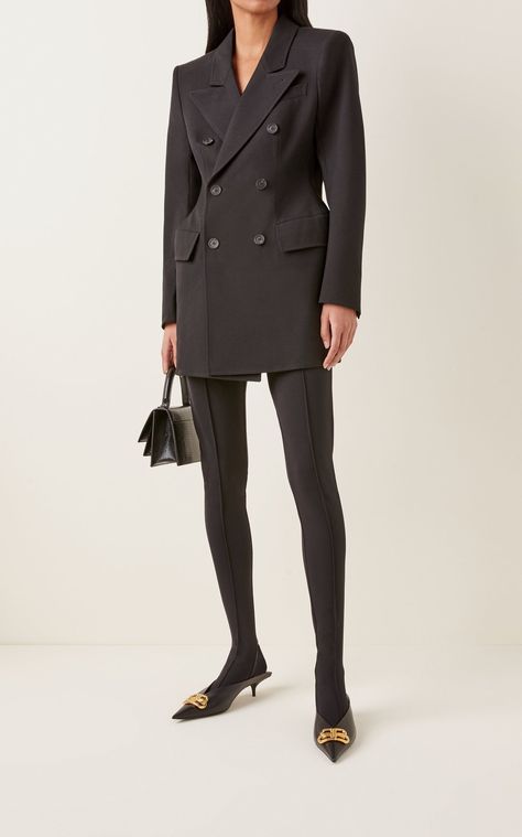 Balenciaga Suit, Suit Street Style, Hourglass Blazer, Black Double Breasted Suit, Blazer Street Style, Demna Gvasalia, Hourglass Fashion, Smart Outfit, Balenciaga Black