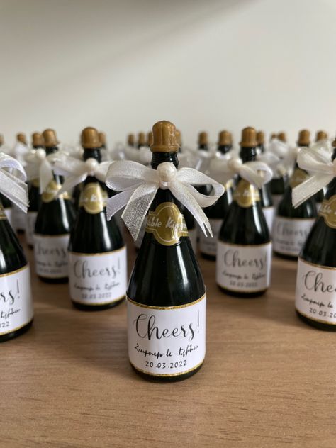 Wedding favor creative bubble blower champagne bottle Wedding Champagne Bottles, Bubbles Wedding, Bubble Blower, Creative Wedding Favors, Wedding Bubbles, Champagne Bubbles, Champagne Party, Wedding Bottles, Champagne Wedding