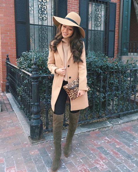 See Instagram photos and videos from Jean • Extra Petite Blog (@extrapetite) Jean Wang Extra Petite, Green Boots Outfit, European Dresses, Extra Petite Blog, Olive Green Boots, Olive Boots, Extra Petite, Green Boots, Feminine Outfits