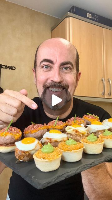 Les Sales, Canapes Faciles, Mini Burger, Mini Burgers, Bacon, Jam, On Instagram