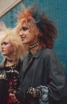 Punks in Stockport by Shirley Baker, 1983. Shirley Baker, 80s Goth, British Punk, 80s Punk, Girl Punk, Punk Girl, New Romantics, Youth Culture, Punk Goth