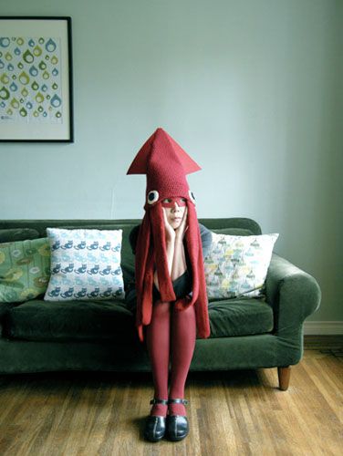 I plan to have a grandchild that will want to be a squid for a little while anyways Squid Hat, Squid Costume, Baby Kostüm, Casa Halloween, Costumes Ideas, Fantasias Halloween, Sea Creature, Writing Ideas, Hallows Eve