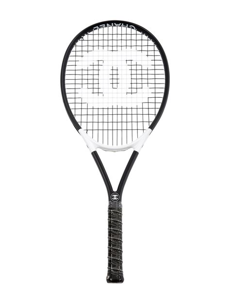 Chanel CC Tennis Racket Chanel Tennis Aesthetic, Black Tennis Racket, Tennis Racket Png, Tennis Racket Aesthetic, Chanel Tennis Racket, Tennis Racket Art, Female Techwear, Chanel Tennis, Racket Tennis