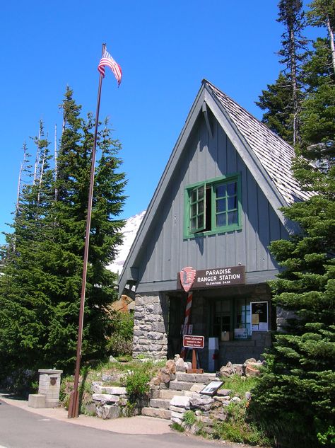 Paradise Ranger Station Ranger Station, Play Cafe, Park Ranger, Future Life, Reference Photos, Mount Rainier, Paradise, National Parks, Cabin