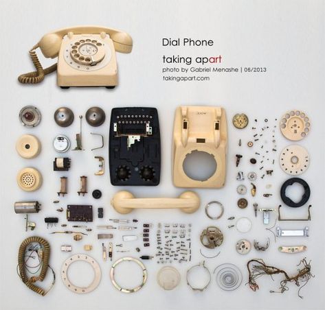 Photographs Of Neatly Arranged Dissembled Old Gadgets Knolling Photography, Dial Phone, Things Organized Neatly, Flat Lay Inspiration, Exploded View, Vintage Telephone, Diy Photography, Take Apart, Green Design