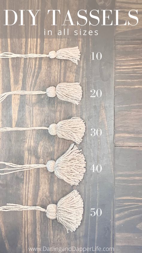 How To Make Boho Tassles, How To Make A Tassel With Yarn, How To Make Yarn Tassels, How To Make Tassels With Yarn, How To Make A Tassel, Yarn Crafts To Sell, Yarn Tassel Diy, Crochet Blanket Tassels, Macrame Tassel Diy