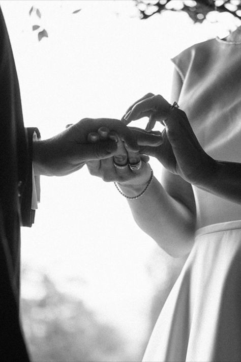 Bride and groom exchanging rings at their romantic and traditional outdoor wedding ceremony Wedding Ring Exchange, Wedding Ceremony Pictures, Intimate Outdoor Wedding, Wedding Ring Photography, Wedding Shot List, Small Weddings Ceremony, Devon Wedding, San Patrick, Ring Photography