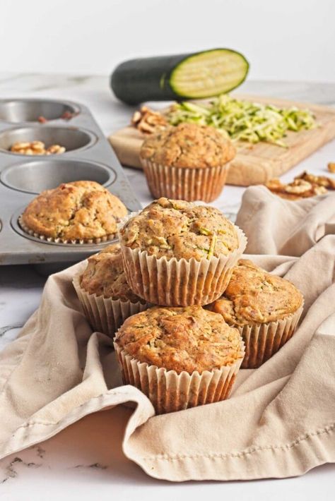 Vegan Zucchini Muffins La Scala Salad, Scala Salad, Glow Diaries, Harissa Chickpeas, Vegan Zucchini Muffins, Vegan No Bake Cookies, Cauliflower Sweet Potato, Lentil Sweet Potato, Zucchini Bread Muffins