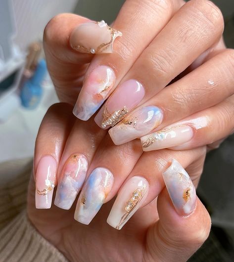 💕 Pastel Skies ☁️ Intricate Janet’s Omakase with Medium Coffin Gel-X #nailinspo #nailart #naildesign #coffinnails #gelxnails #gelxinspo #gelxnails #nuancenails #暈染美甲 #cloudnailsart #marblenails #glamnails Milky Marble Nails, Milky White Marble Nails, Panama Florida, Marble Nails With Gold, Pastel Skies, Nailinspo Nailart, Nails With Gold, Angel Clouds, Neon Acrylic Nails