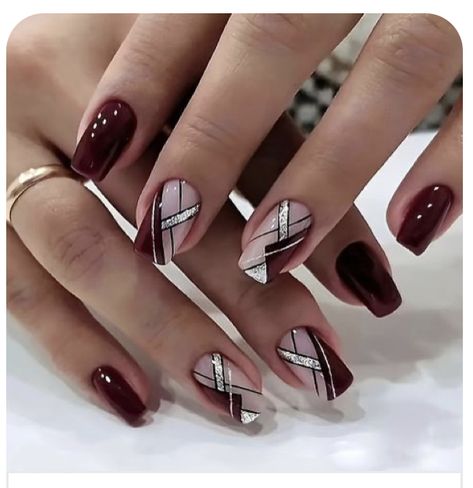 Nail Art Designs For Wedding, Marron Nails, Nails Wine Red, Press Ons Nails, Fake Nails Square, White Storage Baskets, Fitness Watches For Women, Press On Nails Medium, Fancy Nails Designs