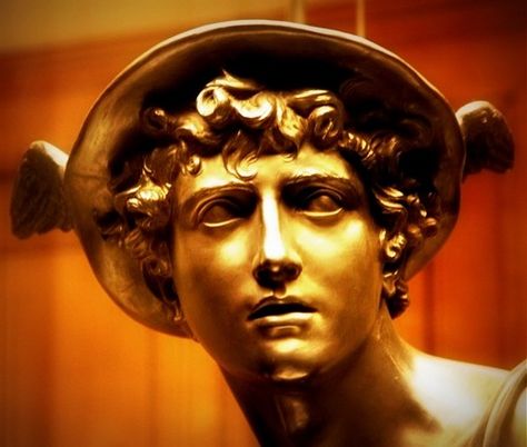 Escultura con la cabeza del dios Hermes Hermes Sculpture Greek, Hermes Art Greek Mythology, Hermes Greek Mythology, Hermes Sculpture, Hermes Greek God, Hermes Mythology, Hermes Art, Greek God Hermes, Hermes God