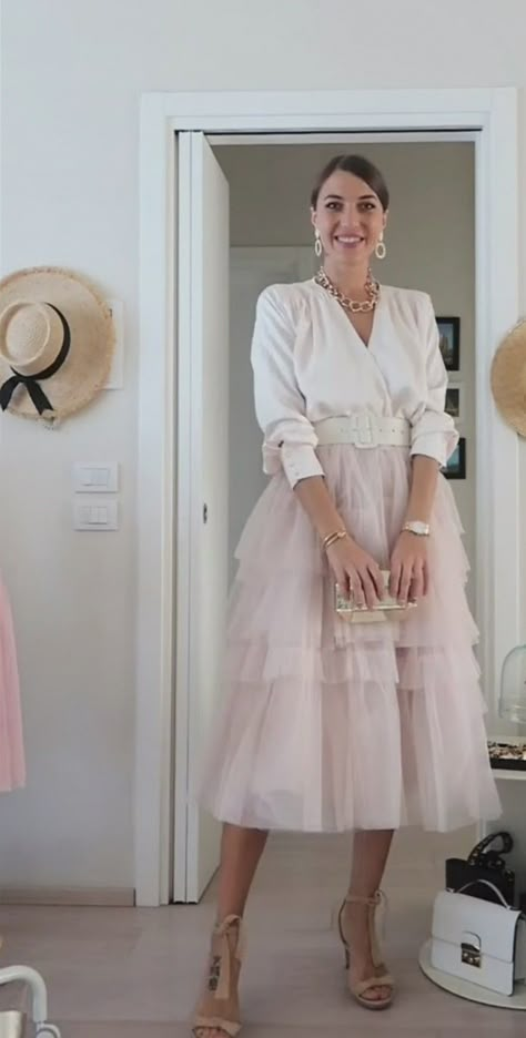 High Low Tulle Skirt Outfit, Tulle Skirt Cocktail Outfit, Midi Tulle Skirt Outfit, Pink Tutu Skirt Outfit, Tulle Midi Skirt Outfit, Elegant Cocktail Dress Party, High Low Tulle Skirt, Blush Pink Skirt, Grey Tulle Skirt