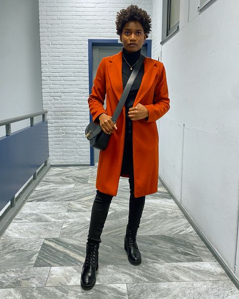 Nude Coat Outfit, Orange Coat Outfit, Winter Coat Outfits, Orange Coat, Coat Outfit, Car Coat, Church Outfits, All Black Outfit, Coat Outfits