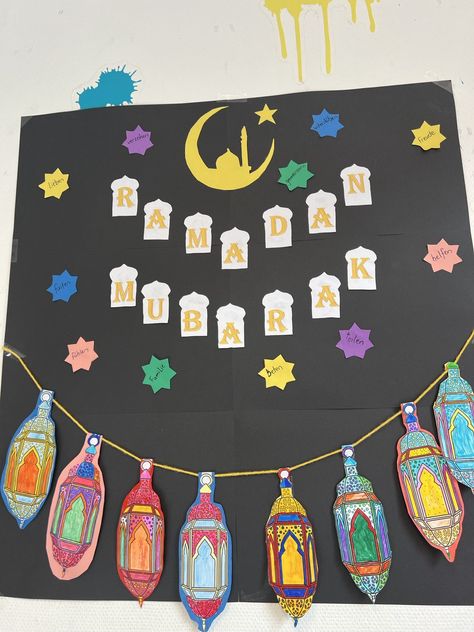 Ramadan Bulletin Board Ideas, Ramadhan Decor, Islamic Activities, Ramadan Ideas, Eid Milad Un Nabi, Eid Milad, Eid Crafts, Mickey Mouse Theme, Ramadan Activities