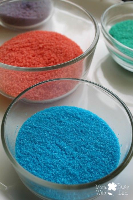 How to Make Your Own Colorful Sand - Mom. Wife. Busy Life. Arts And Crafts For Kids Toddlers, Jack Daniels Fudge, Cricket Crafts, Homemade Bubbles, Arts And Crafts For Teens, Stem Crafts, Children Activities, Whiskey Lover Gifts, Sand Crafts