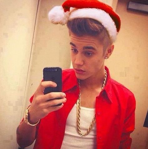 Merry Christmas from Justin(: Justin Bieber Christmas, Justin Baby, Boyfriend Justin, Justin Bieber News, Boyz Ii Men, Justin Bieber Images, Justin Bieber Wallpaper, Justin Bieber Pictures, I Love Justin Bieber