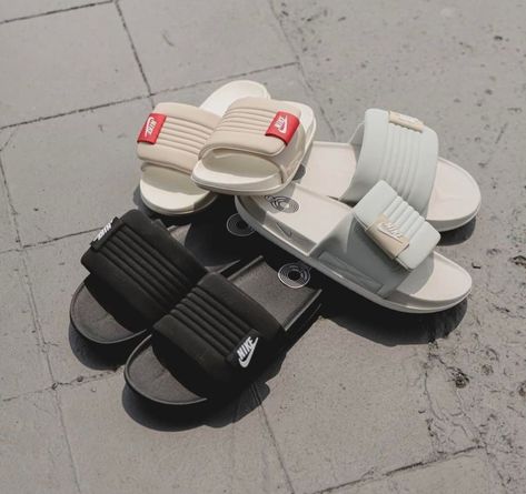 nike offcourt adjust slides Nike Slides Womens Outfit, Tiff Outfit, Nike Crocs, Slides Nike, Nike Flip Flops, Nike Slippers, Slides Outfit, Fashion Show Dresses, Custom Shoes Diy