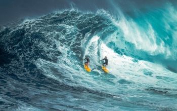 Extreme Sports Photography, Extreme Photography, Sports Lifestyle, Big Wave Surfing, Gopro Surfing, Extreme Adventure, Outfit Gym, Water Photography, Surfing Waves