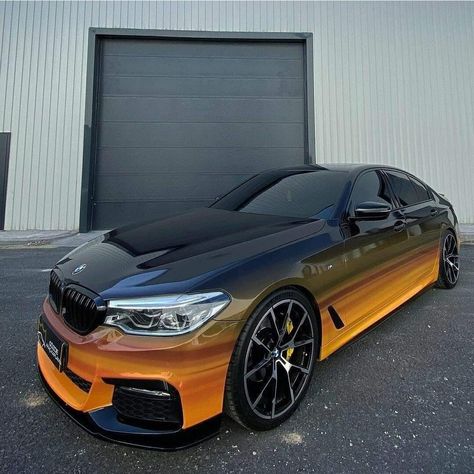 Kereta Sport, Car Paint Colors, Car Paint Jobs, Datsun Car, Dream Cars Bmw, Bmw Sport, Orange Car, Custom Cars Paint, Vinyl Wrap Car