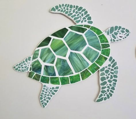 Turtle Mosaic Pattern, Turtle Mosaic, Turtle Patterns, Stained Glass Sea, Patterns Painting, Glass Sea Turtle, Vase Deco, Mosaic Animals, Mosaic Art Projects