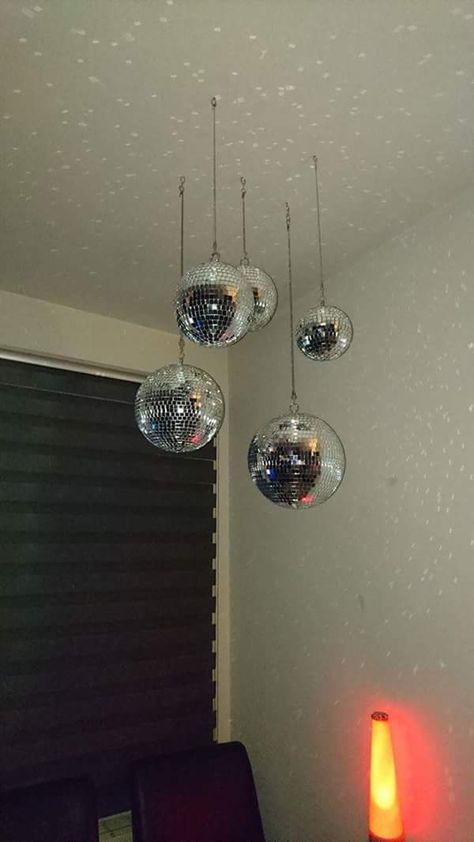 Mirrorball Room Decor, Mirrorball Decor, Disco Ball Room Decor, Hangout Room, Makeover Bedroom, Dream House Rooms, Disco Balls, Apartment Decor Inspiration, Room Design Bedroom