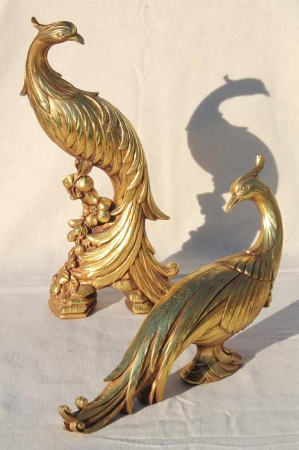 vintage Syroco gold statue figurines, pair of peacock birds, ornate exotic bird figures Diwali Installation, Gold Figurines, Job Photo, Peacock Statue, Gold Sculpture, Gold Birds, Metal Statue, Gold Statue, Villa Style