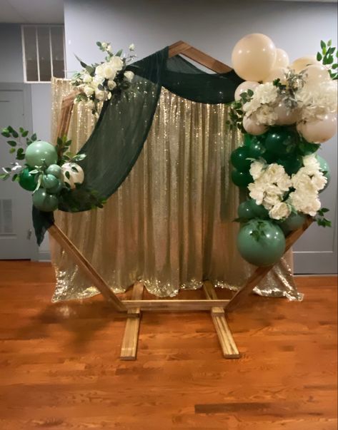 Octagon Balloon Arch, Floral And Balloon Arch, Hexagon Balloon Garland, Wooden Arch With Balloons, Emerald Green Balloon Arch, Wooden Arch Backdrop With Balloons, Hexagon Balloon Arch, Hoop Centerpieces, Floral Balloon Garland