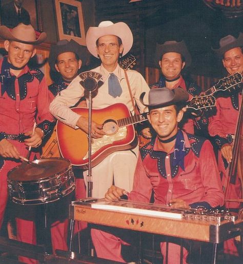 Ernest Tubb and the Texas Troubadours Ernest Tubb, Classic Singers, Pedal Steel Guitar, Old Country Music, Outlaw Country, Bluegrass Music, Country Pop, Western Music, Country Rock