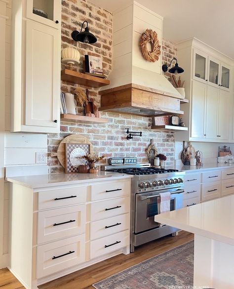 Whitewash brick backsplash