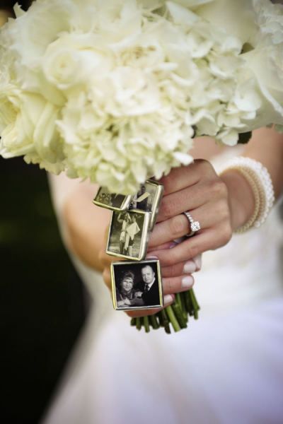 I want to carry an image of my father on my bouquet Bridal Bouquet Charms, Wedding Bouquet Charms, Napa Wedding, Bouquet Charms, Photo Pendant, Wedding Bridal Bouquets, Wedding Wishes, Here Comes The Bride, Wedding Flower