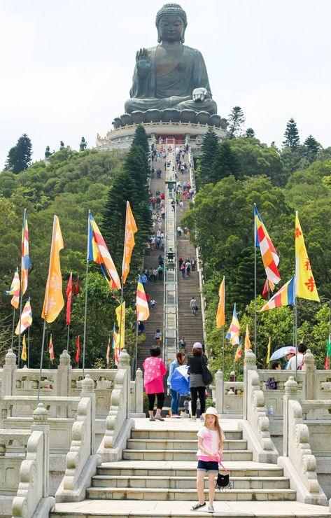 Guide to Visiting Hong Kong’s Big Buddha and Po Lin Monastery Hong Kong Travel Tips, Indian Jones, Buda Zen, Lantau Island, Disneyland Photography, Luxury Family Travel, Travel Baby Shower Theme, Asian Travel, Walter Mitty