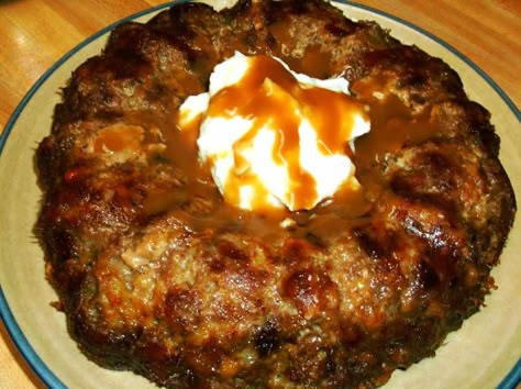 Meatloaf With Brown Gravy, Brown Gravy Meatloaf, Stove Top Meatloaf, Southern Meatloaf, Stuffing Meatloaf, Stove Top Stuffing Meatloaf, Bundt Pan Recipes, Stove Top Stuffing, Meat Sauce Recipes