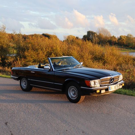 1980 Mercedes 450 Sl, 1980 Mercedes Benz, 1980s Mercedes Benz, 1985 Mercedes 380 Sl, 1980 Cars, Mercedes 450 Sl, Vintage Aestethic, Retro Mercedes, 80s Mercedes