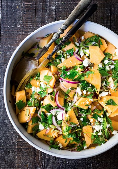 Cantaloupe Salad, Salad With Mint, Salty Recipes, Grilled Taco, Sides Recipes, Plant Paradox, Toasted Pumpkin Seeds, Fruit Salads, Summer Side Dishes