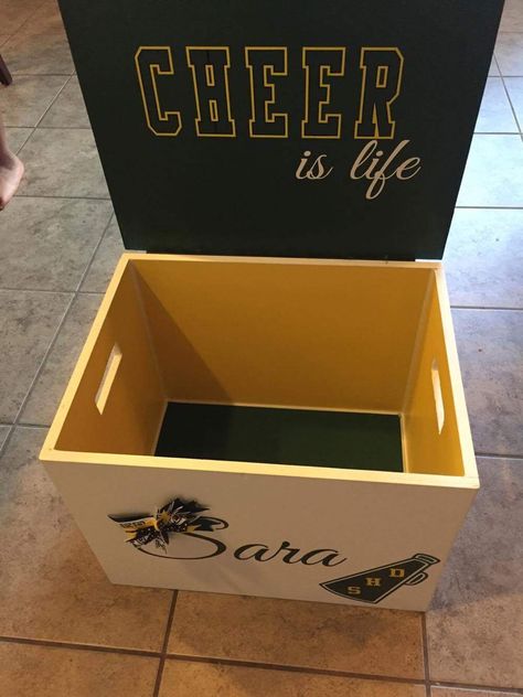 Senior Cheer Boxes Ideas, Cheer Box Designs, Cheer Boxes Designs High School, Cheer Box Ideas High School, Cheer Box Ideas, Cheer Vibes, Cheer Crafts, Kids Playing Sports, Cheer Box