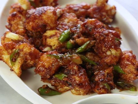 Chilli Gobi, Gobhi Recipe, Gobi Recipe, How To Make Chilli, Gobi Recipes, Indo Chinese Recipes, Snacks Ideas, Veg Food, Indian Foods