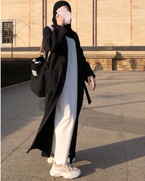 Muslim Fashion Hijab Outfits, Hijab Style Casual, Casual Hijab Outfit, Hijabi Outfits Casual, Casual Hijab, Muslim Fashion Hijab, Muslim Fashion Outfits, Muslimah Fashion Outfits, Hijab Outfits