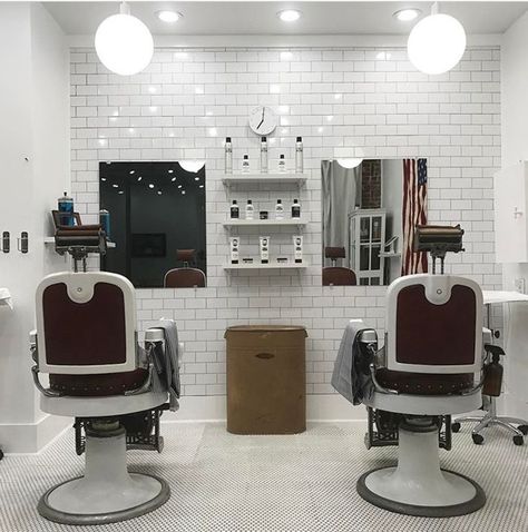 Minimalist Barbershop Design, Minimalistic Barbershop, Minimalist Barbershop, White Barbershop, Modern Barber Shop, Barbershop Design Interior, Barbershop Ideas, Barber Shop Interior, Master Barber