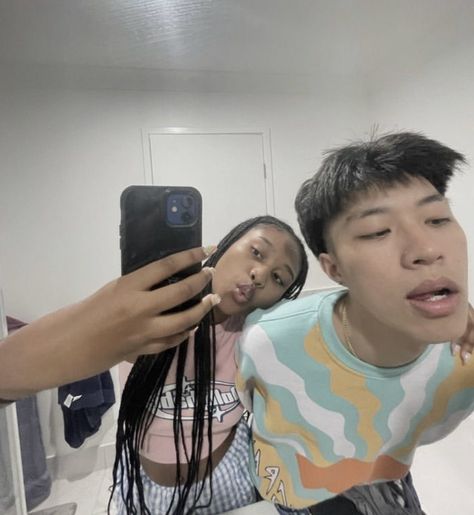 Bwwm Friendship Aesthetic, Blasian Couple, Blasian Couples, Interracial Couples Bwwm, Swirl Couples, Interacial Couples, Mixed Couples, Couple Goal, Interracial Relationships