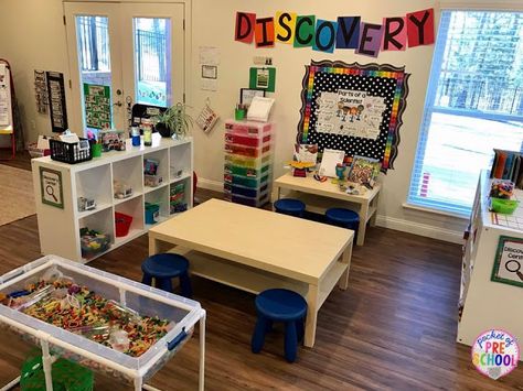 Pocket Of Preschool All About Me, Preschool Teacher Area In Classroom, Preschool Class Must Haves, Preschool Drdp Organization, Preschool Themed Rooms, Organize Preschool Classroom, Prek Science Center Setup, Home Living Center Preschool, Primary Classroom Themes