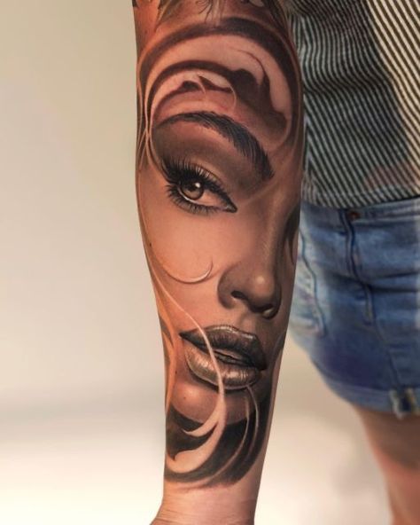 Calf Tattoos For Women, Portrait Tattoo Sleeve, Mujeres Tattoo, Face Tattoos For Women, Arm Sleeve Tattoos For Women, Girl Face Tattoo, Realistic Tattoo Sleeve, Chicano Style Tattoo, Woman Tattoo