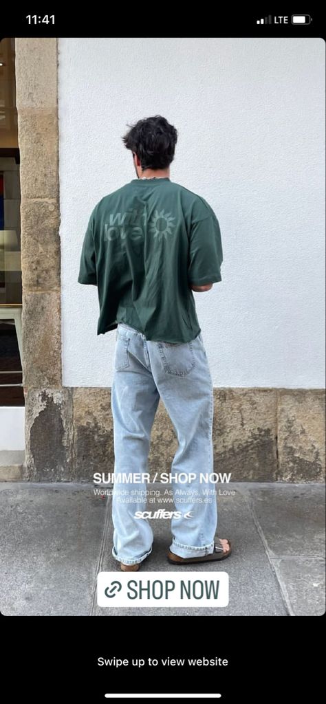 Oversize Tee Outfit Men, Baggy Tshirt Outfit Men, Baggy Tshirt Outfit Oversized Tee, Baggy Jeans Summer Outfit, Basic Tshirt Outfit, Cropped Tee Outfit, Baggy Tshirt Outfit, Cropped Shirt Outfit, Light Wash Jeans Outfit