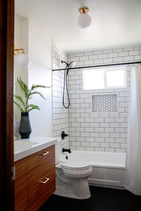 Small Full Bathroom, Modern Bathroom Renovations, Full Bathroom Remodel, Small Bathroom Makeover, Bathroom Remodel With Tub, Upstairs Bathrooms, Bathroom Redo, Full Bathroom, Bathroom Renos