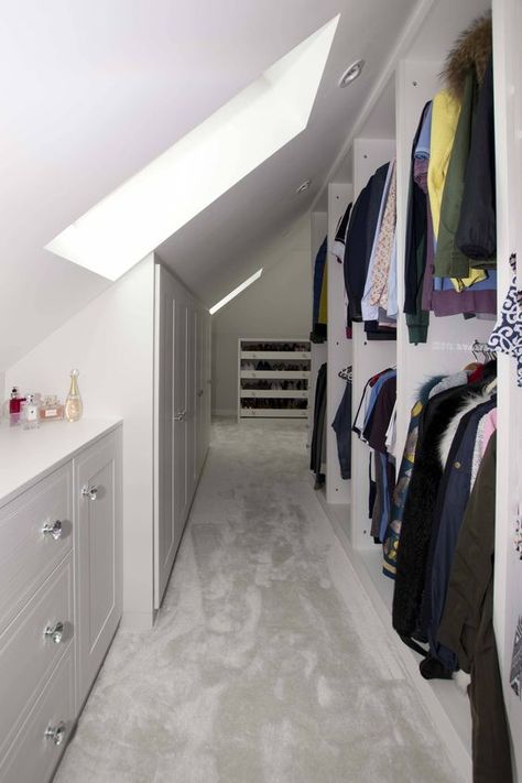 Large Attic Bedroom Ideas, Loft Conversion Dressing Room, Loft Conversion Wardrobes, Loft Conversion Layout, Attic Closet Ideas, Loft Bedroom Decor, Loft Conversion Plans, Loft Conversion Bedroom, Attic Bedroom Storage