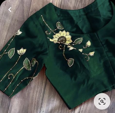 Readymade Blouse With Price, Paint Clothing, Blouse Painting, Readymade Blouses Online, Haldi Wear, Khatli Work, Cloth Painting, Short Blouse, Blouse Designs Catalogue