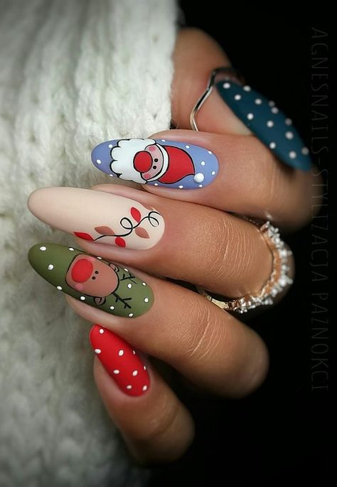 fall nails;christmas nails;christmas nails acrylic;christmas nails gel;christmas nails design;christmas nails easy; Nail Noel, Xmas Nail Designs, Xmas Nail Art, Cute Christmas Nails, Christmas Nails Easy, Christmas Gel Nails, Her Nails, Christmas Nail Art Designs, Christmas Nails Acrylic